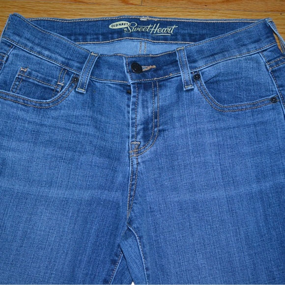 Women’s Old Navy denim jeans, size 2 short (2S) - Picture 3 of 11